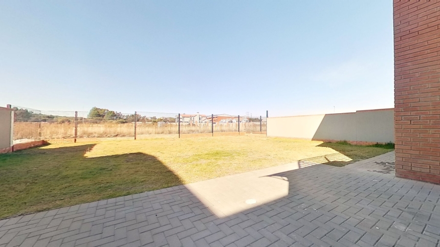 3 Bedroom Property for Sale in Somerton Estate Free State